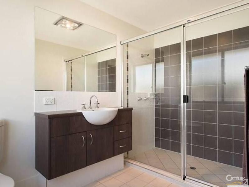 11 Allenby Close, North Lakes QLD 4509