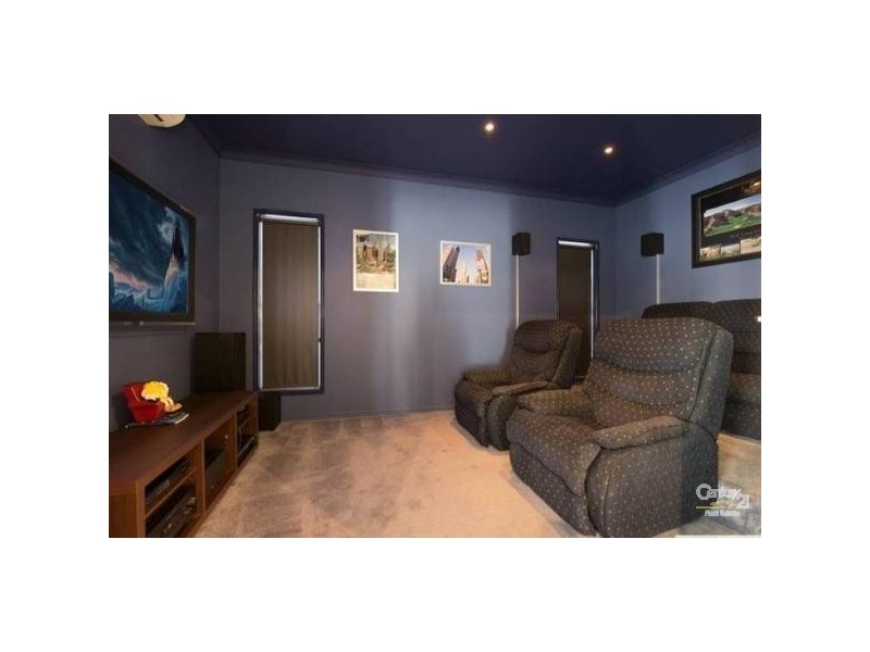 11 Allenby Close, North Lakes QLD 4509