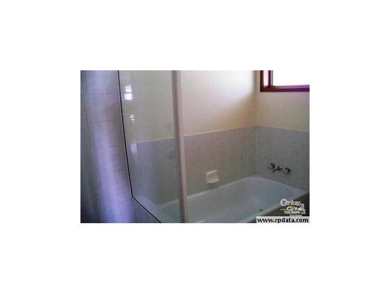 5a Tokai Court, Petrie QLD 4502