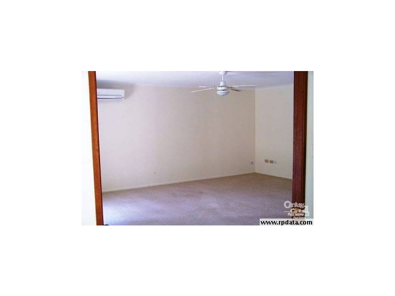 5a Tokai Court, Petrie QLD 4502