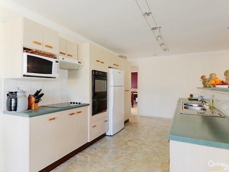14 Owen Court, Narangba QLD 4504