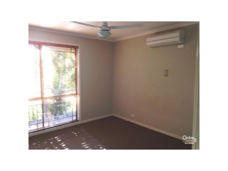 82 Rue Montaigne, Petrie QLD 4502