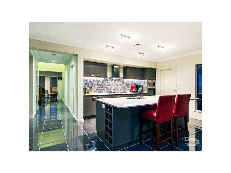 5 Armour Close, North Lakes QLD 4509