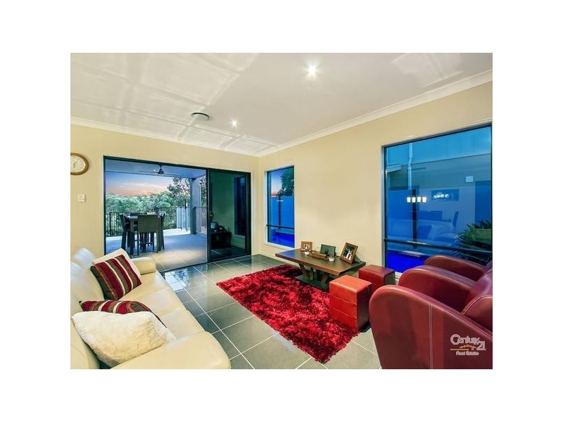 5 Armour Close, North Lakes QLD 4509