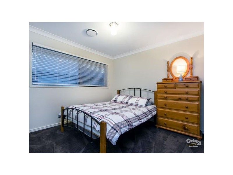 5 Armour Close, North Lakes QLD 4509