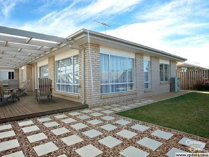 15 Gleeson Street, North Lakes QLD 4509