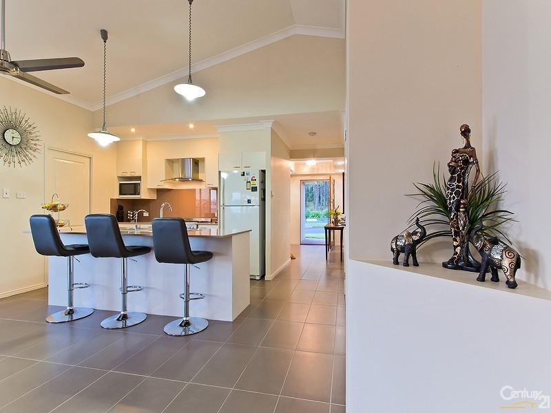 81  Northquarter Drive, Murrumba Downs QLD 4503