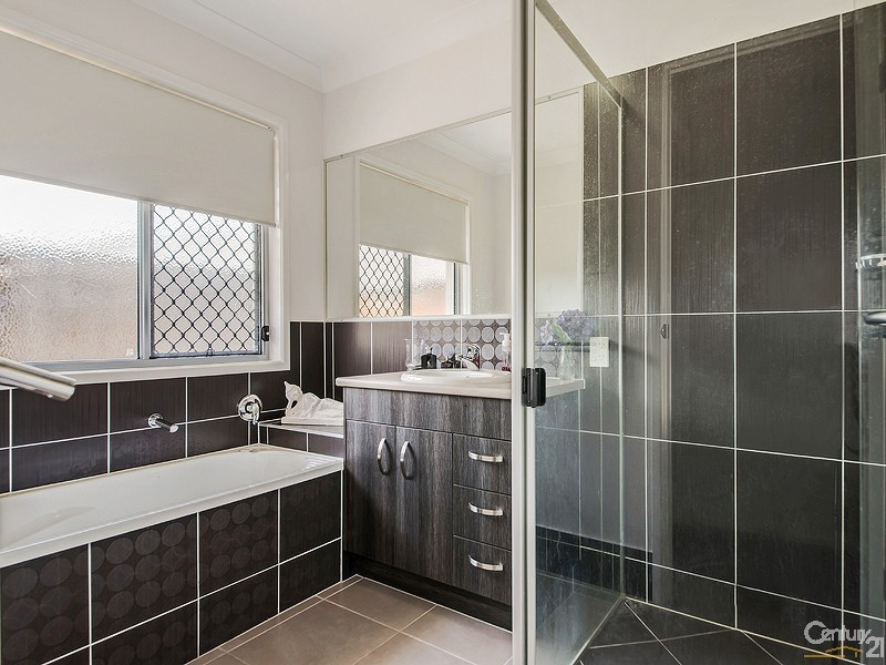 3 Woodland Court, Murrumba Downs QLD 4503