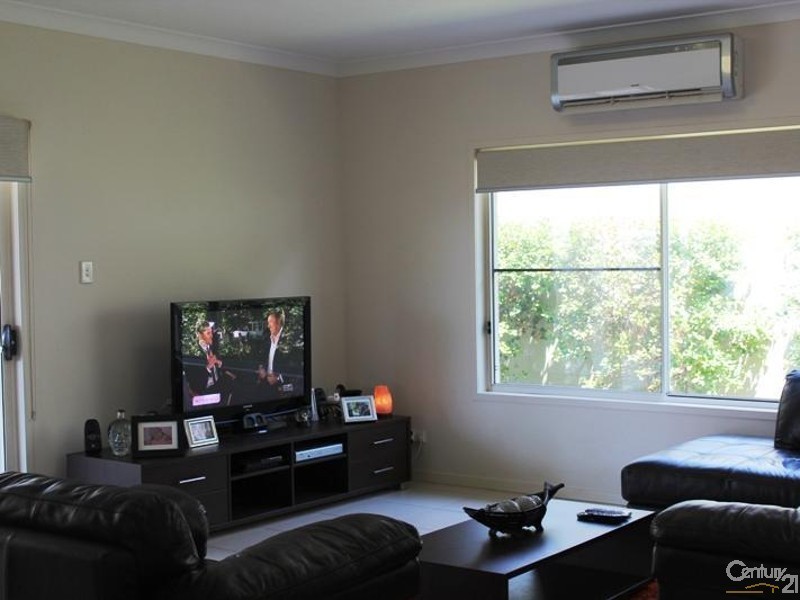 40 Parkway Crescent, Murrumba Downs QLD 4503