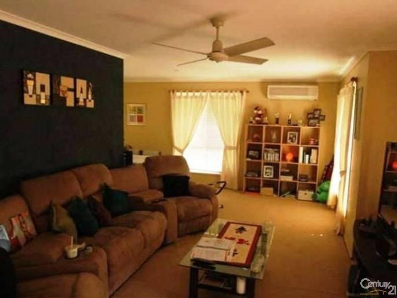 10 Wattlebrush Court, Murrumba Downs QLD 4503