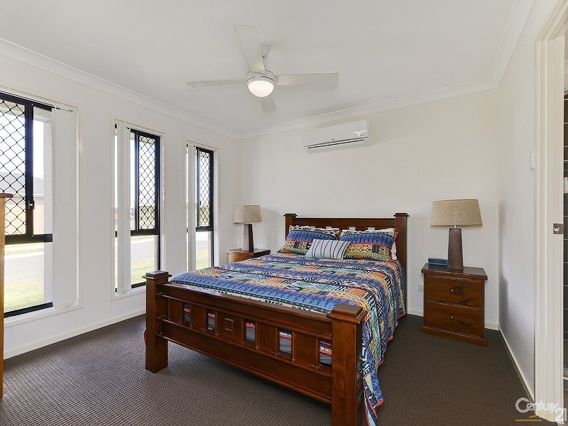 3 Ravensbourne Crescent, North Lakes QLD 4509