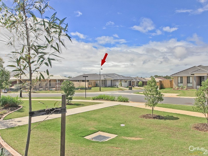 3 Ravensbourne Crescent, North Lakes QLD 4509