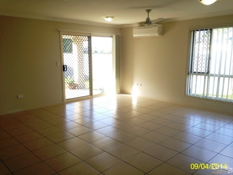 2 1-9 Moreton Downs Drive, Deception Bay QLD 4508