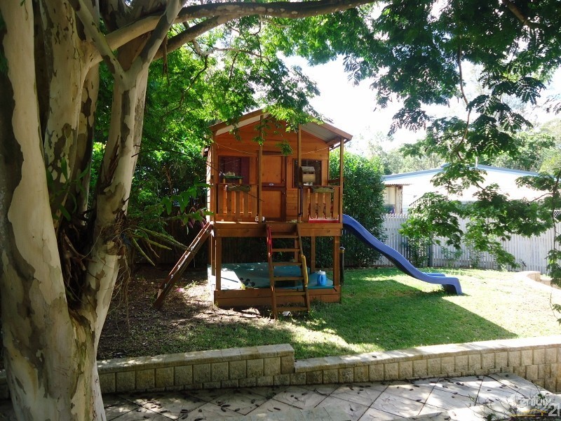 11 Duncombe Road, Narangba QLD 4504