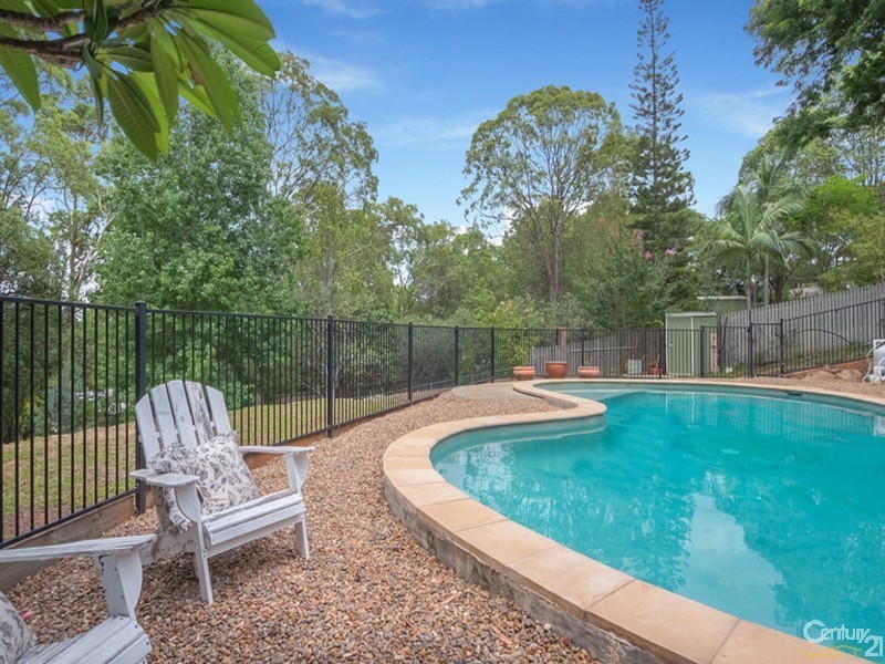 11 Duncombe Road, Narangba QLD 4504