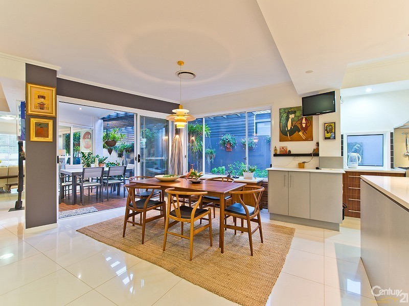 21 Warabi Crescent, North Lakes QLD 4509