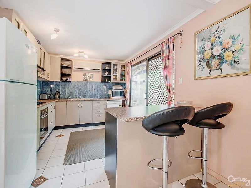 10 Belrose Ave, Petrie QLD 4502