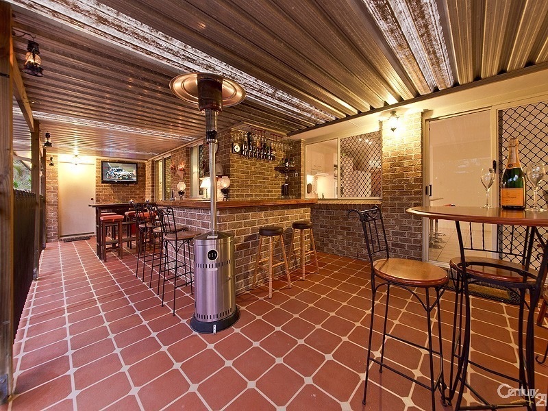 5 Chesterfield Drive, Murrumba Downs QLD 4503