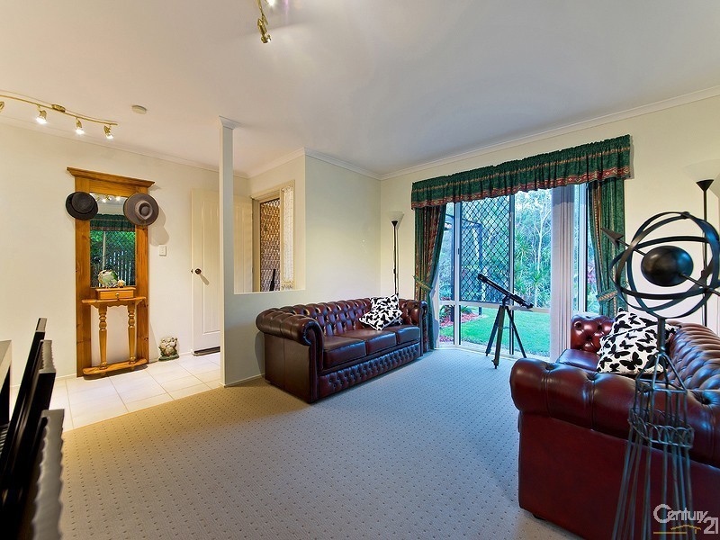 5 Chesterfield Drive, Murrumba Downs QLD 4503