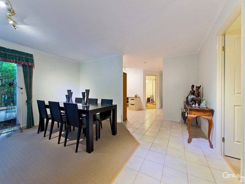 5 Chesterfield Drive, Murrumba Downs QLD 4503