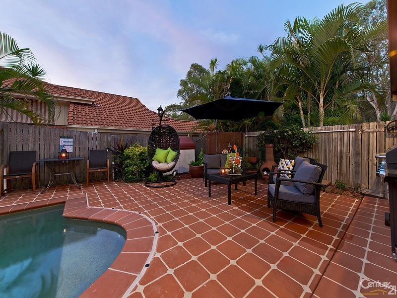 5 Chesterfield Drive, Murrumba Downs QLD 4503