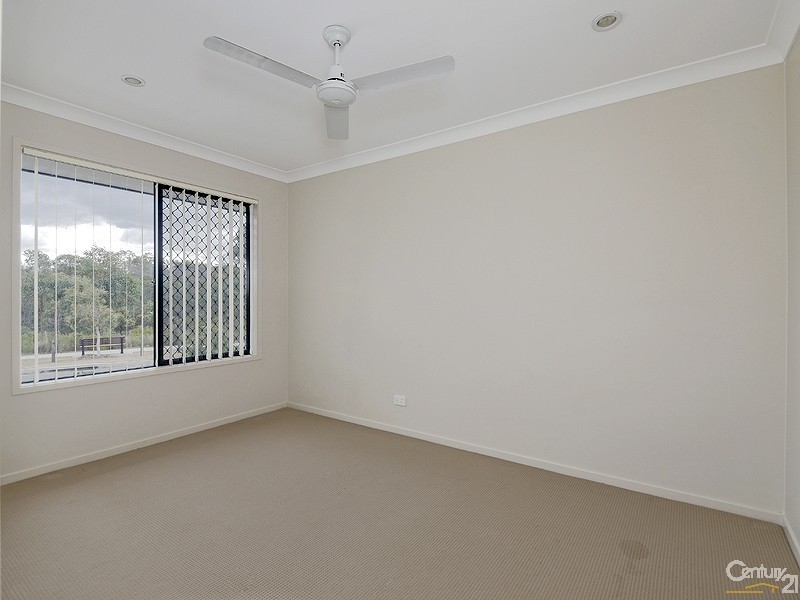 11 Melville Parade, North Lakes QLD 4509