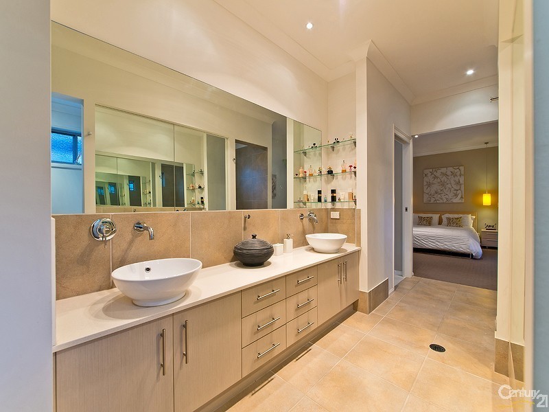 23 Kangaroo Street, North Lakes QLD 4509