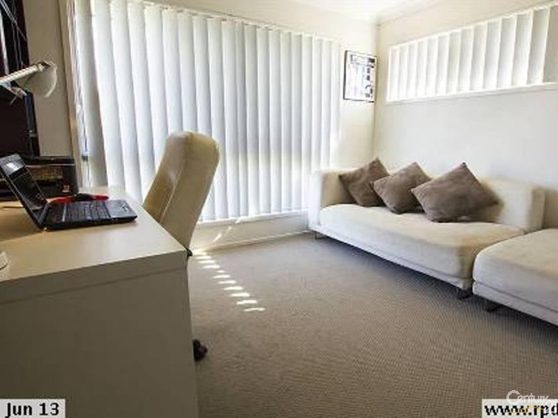 12 Petronas, North Lakes QLD 4509