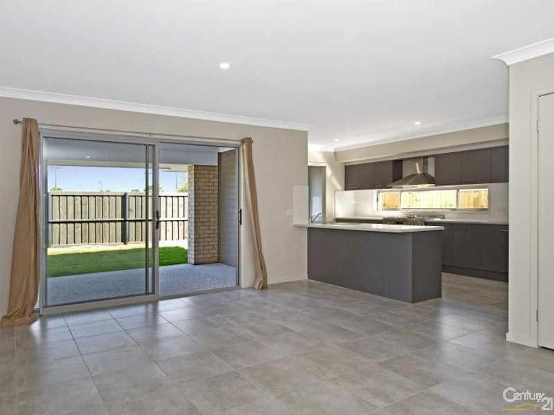 46 Williams Crs, North Lakes QLD 4509