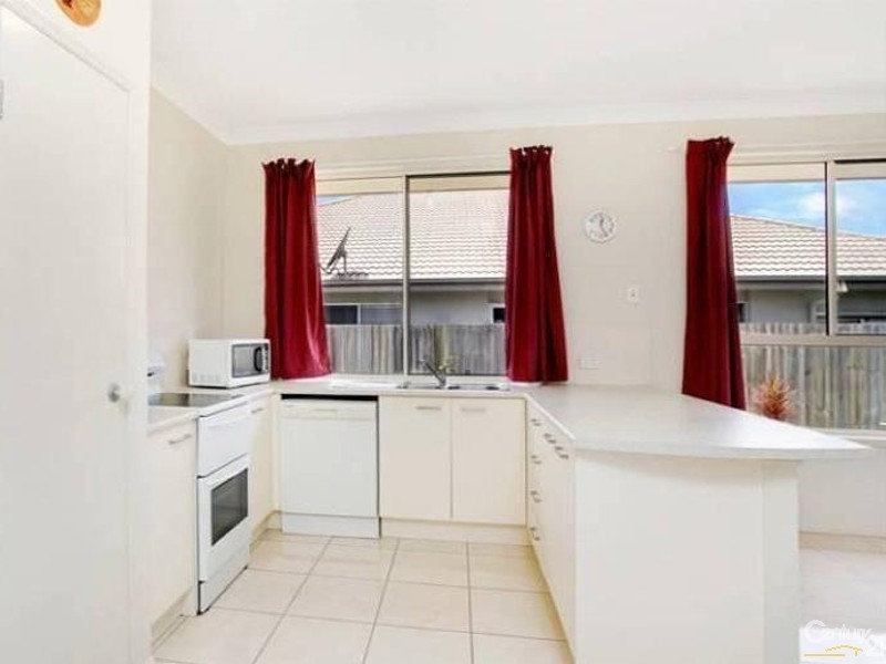 25 Klein Street, North Lakes QLD 4509