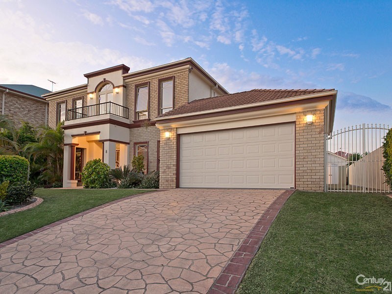 8 Lochern Court, North Lakes QLD 4509