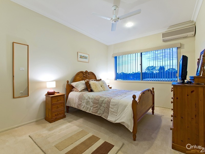8 Lochern Court, North Lakes QLD 4509