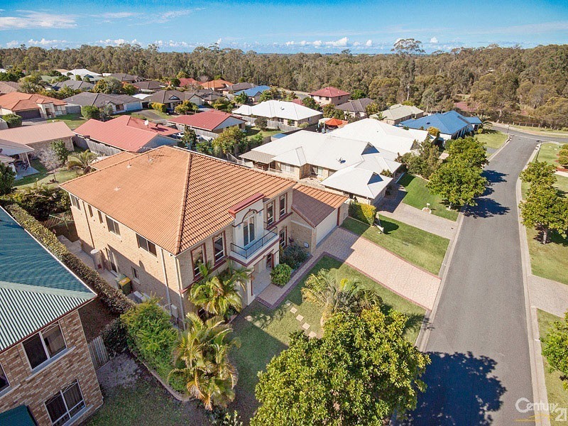 8 Lochern Court, North Lakes QLD 4509