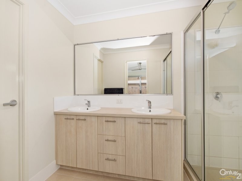 150 Nicklaus Parade, North Lakes QLD 4509