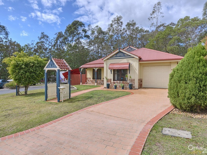 8 Glorious Court, North Lakes QLD 4509