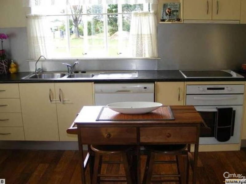 18 Vieritz Road, Bellmere QLD 4510