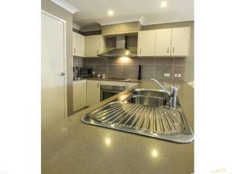 12 Petronas Street, North Lakes QLD 4509