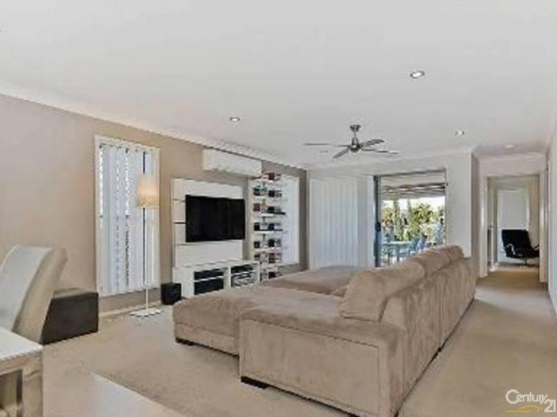 12 Petronas Street, North Lakes QLD 4509