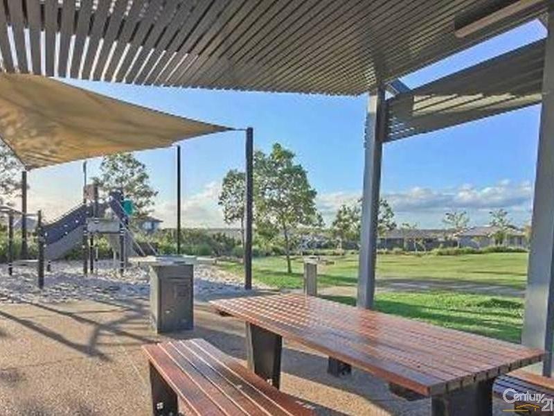 12 Petronas Street, North Lakes QLD 4509