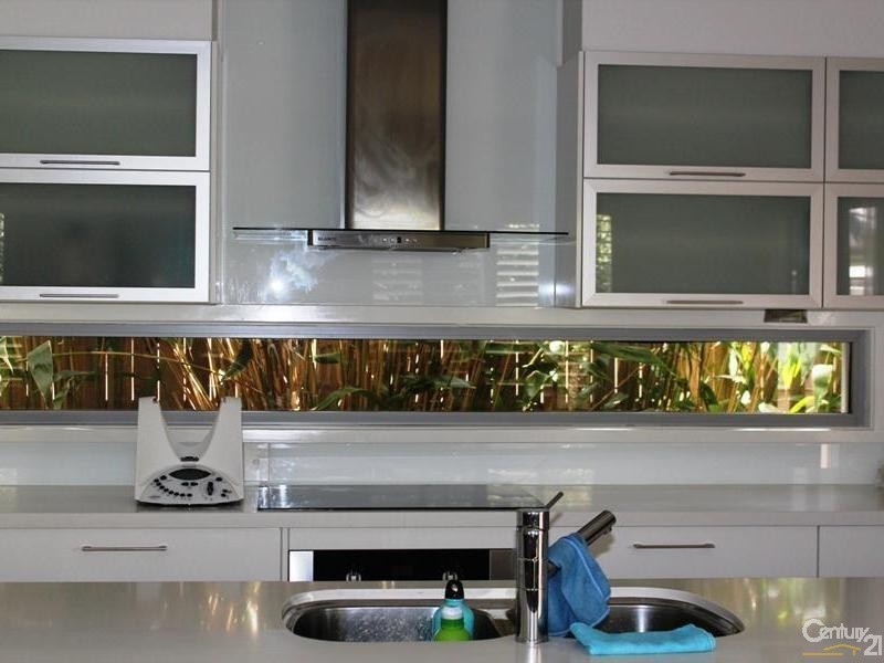 North Lakes QLD 4509