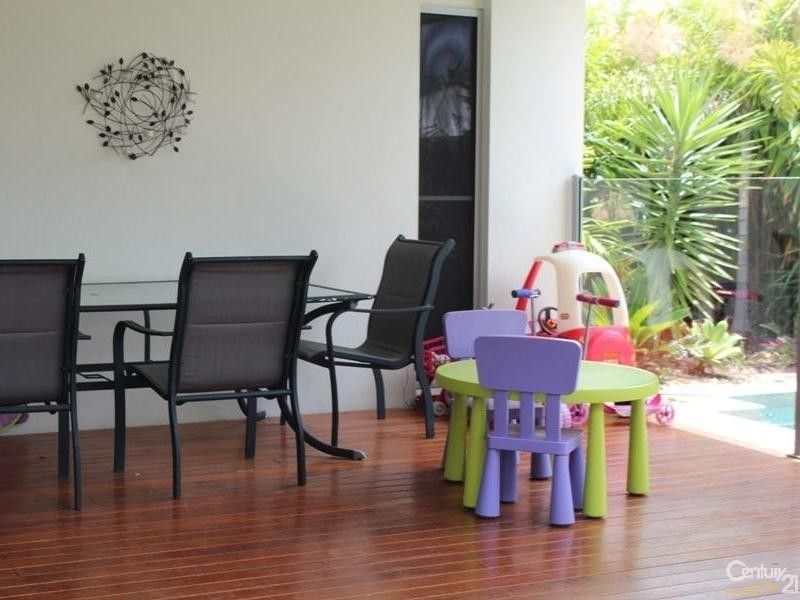 North Lakes QLD 4509