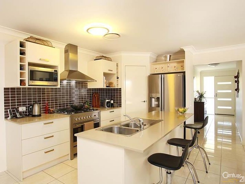 65 Nutmeg Drive, Griffin QLD 4503