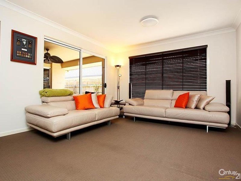 65 Nutmeg Drive, Griffin QLD 4503