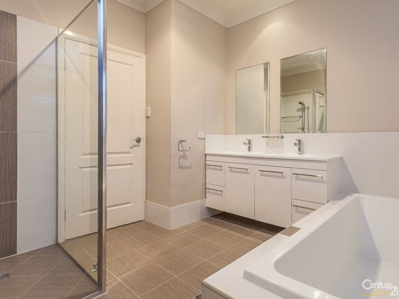 35 Turner Street, Scarborough QLD 4020