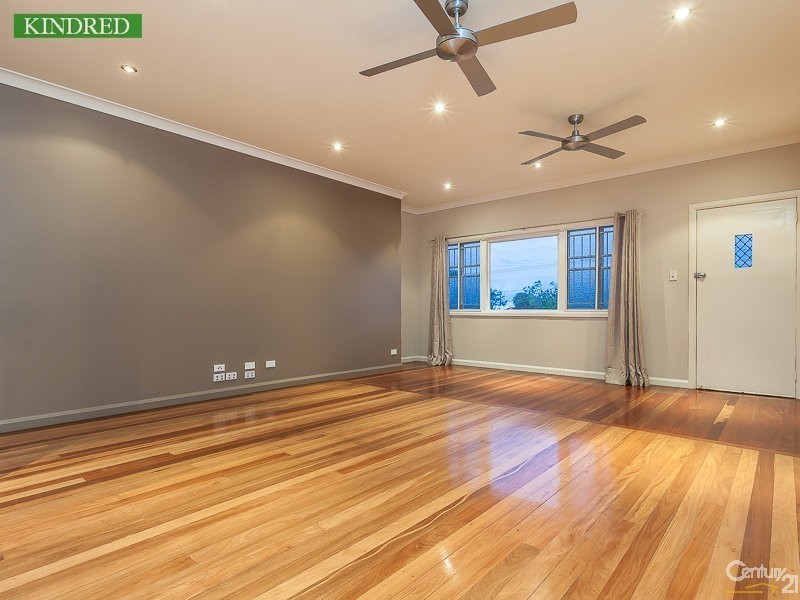 35 Turner Street, Scarborough QLD 4020