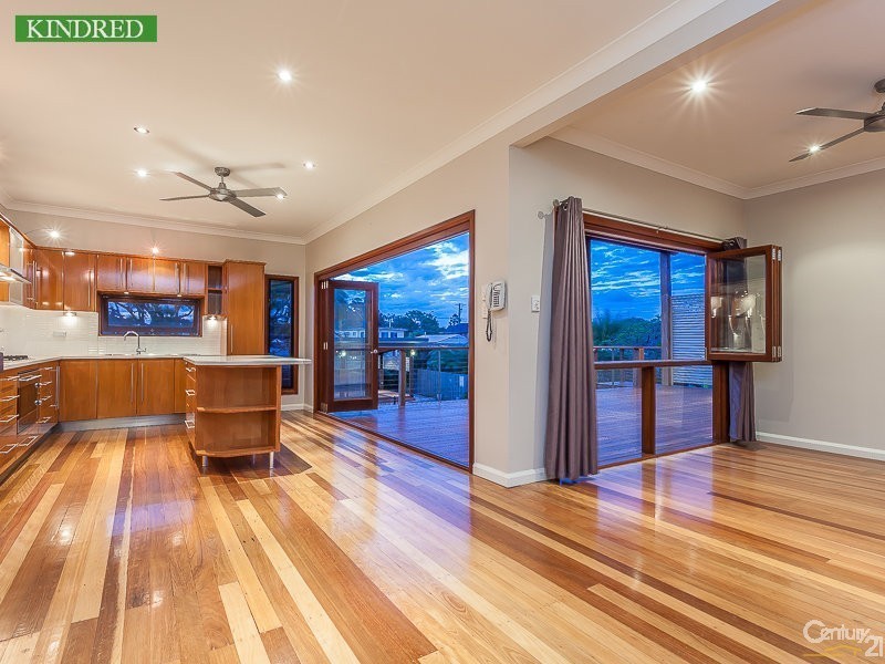 35 Turner Street, Scarborough QLD 4020