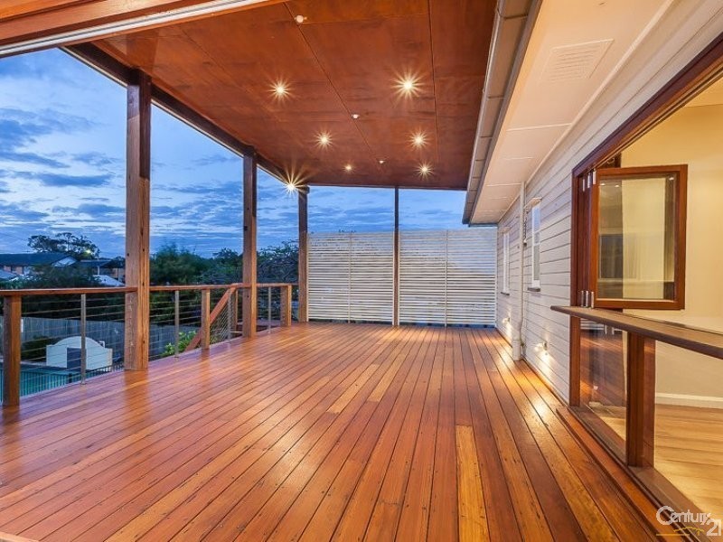 35 Turner Street, Scarborough QLD 4020
