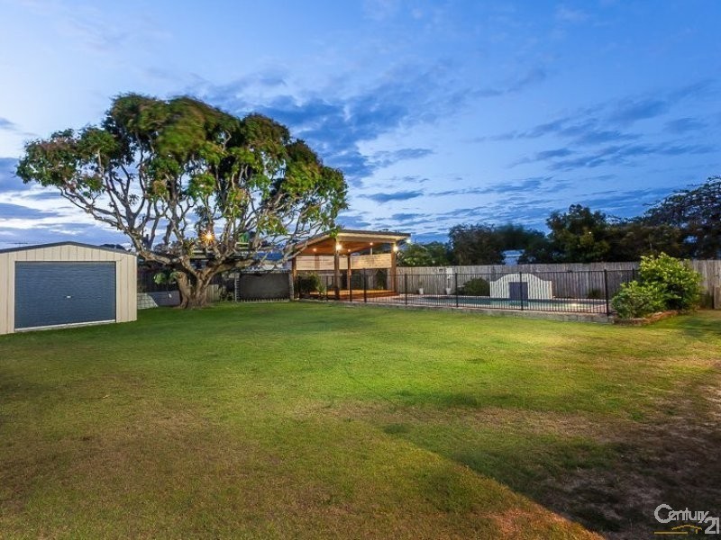 35 Turner Street, Scarborough QLD 4020
