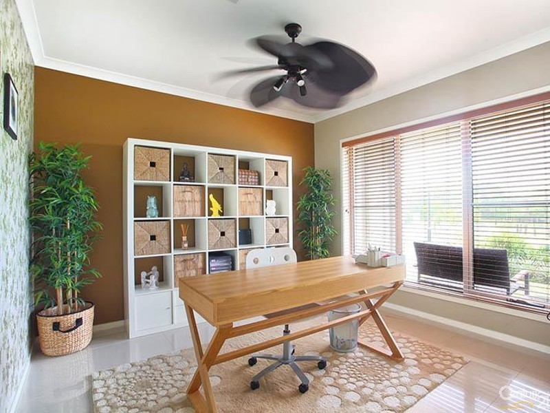 33 Morfontaine Street, North Lakes QLD 4509