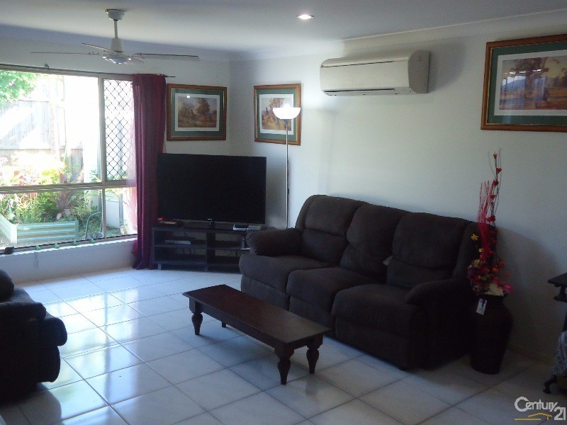 98 Olsen Circuit, Kallangur QLD 4503